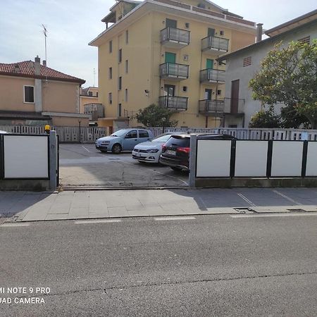 Quito - Dietro Piazza Mazzini - Immobil Relax Lido di Jesolo Eksteriør bilde
